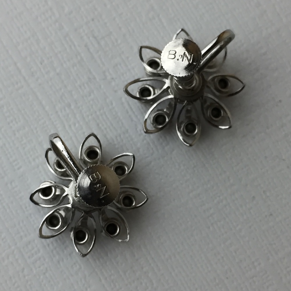 Vintage Bugbee & Niles Silver Rhinestone Earrings - Picture 4 of 8